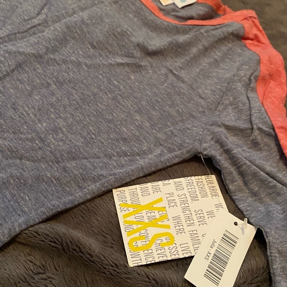 🤍 New With Tags LuLaRoe Julia! 🤍 - Picture 2 of 4